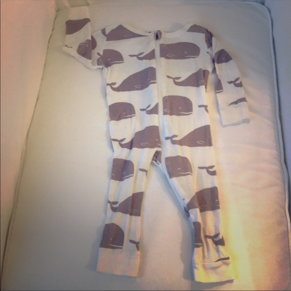 Milkbarn sleeper whales - play condition